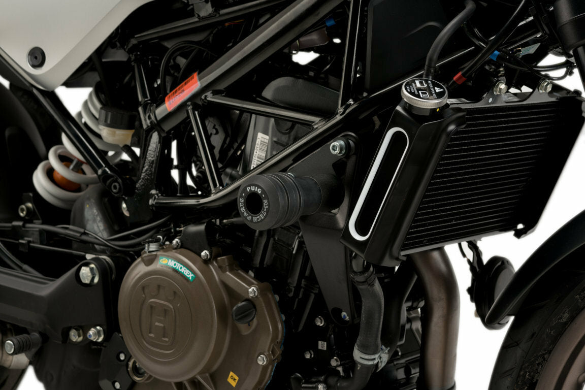 PUIG Frame Sliders for Husqvarna Svartpilen & Vitpilen 401 – Black, Part 20576N