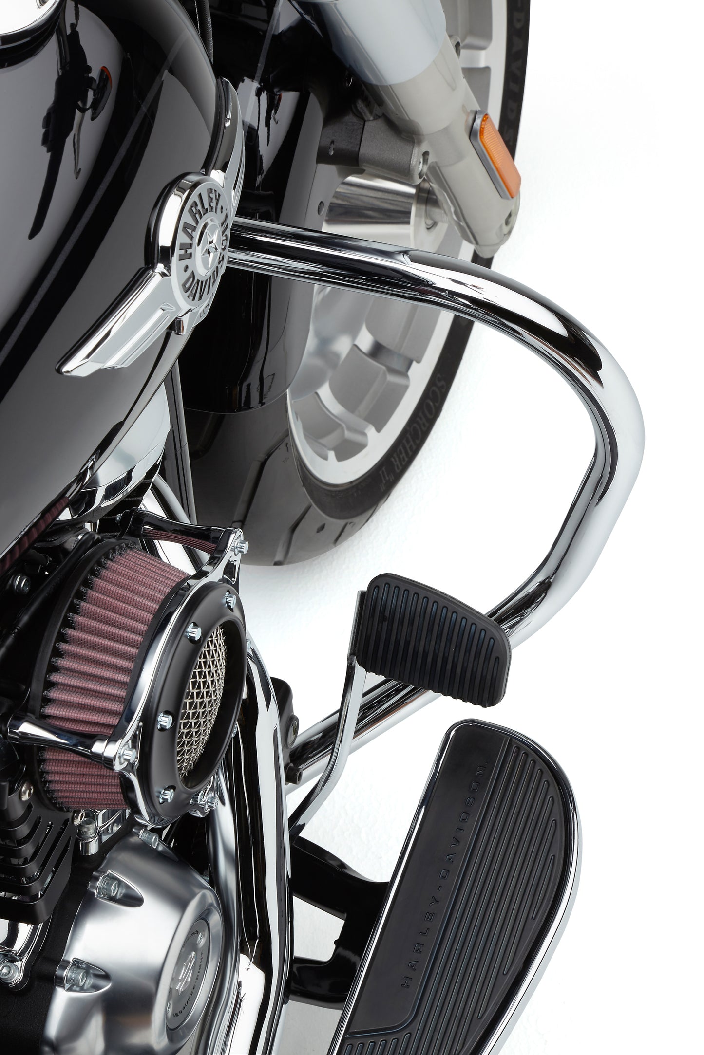 COBRA 601-2100 Freeway Bars 1.25-inch Chrome for Harley V-Twin Models