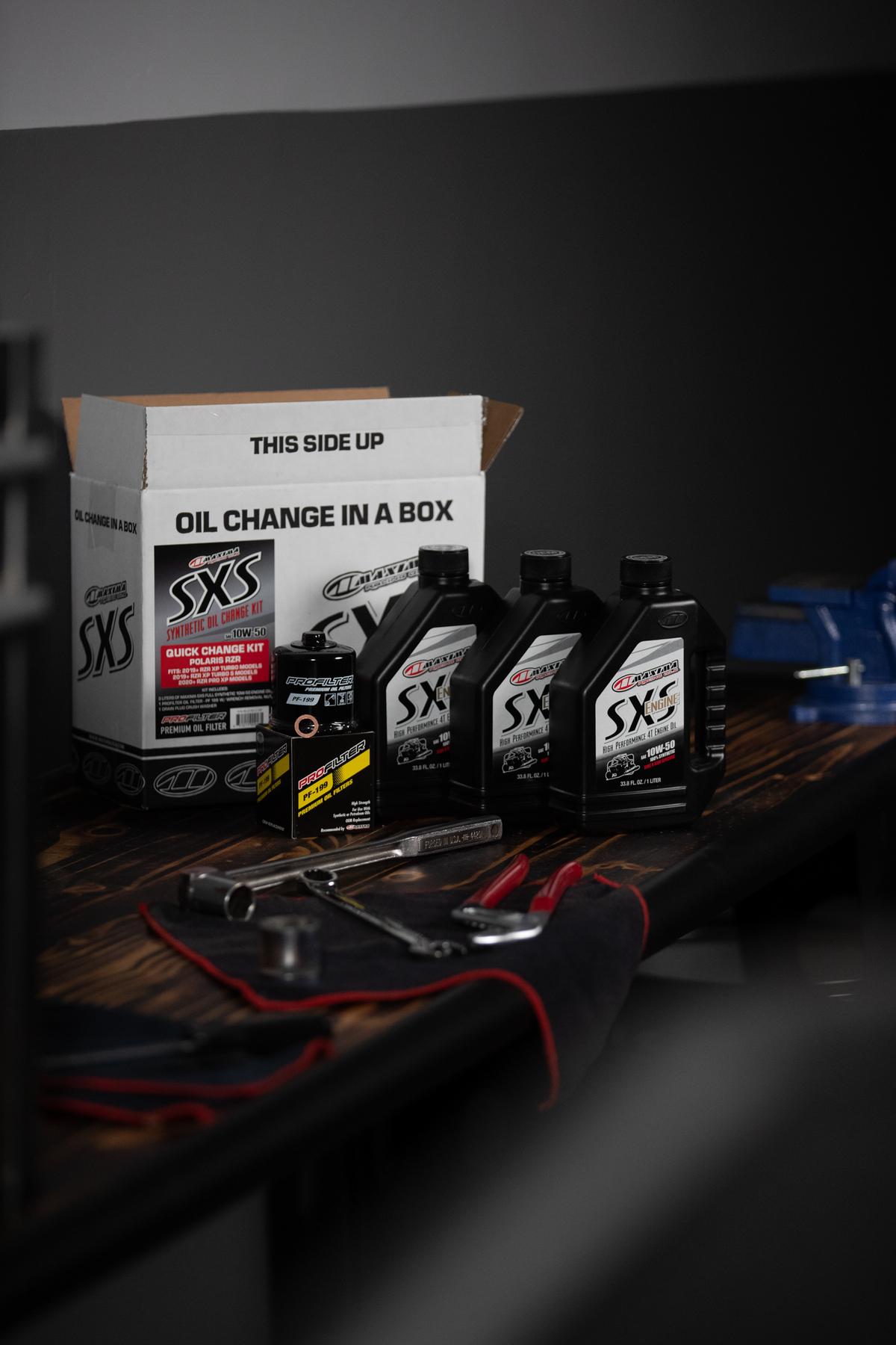 Maxima SxS Oil Quick Change Kit 10W50 with Black Oil Filter for Polaris RZR Models