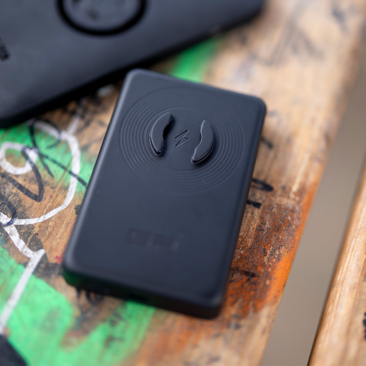 SP CONNECT Wireless Powerbank SPC+ for Mobile Devices with Wireless Charging and USB Power Delivery