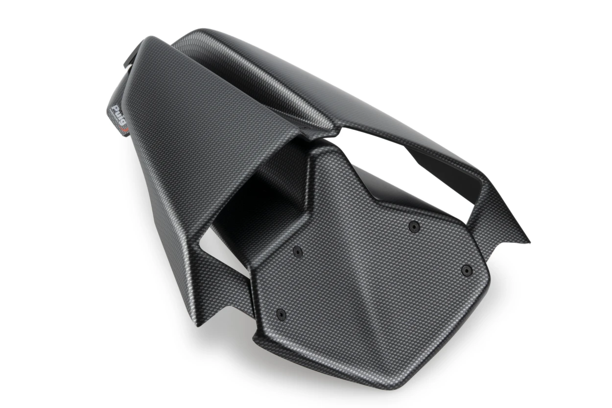 PUIG Rear Seat Cowl Carbon for Yamaha - Sportbike Style and Performance Enhancement
