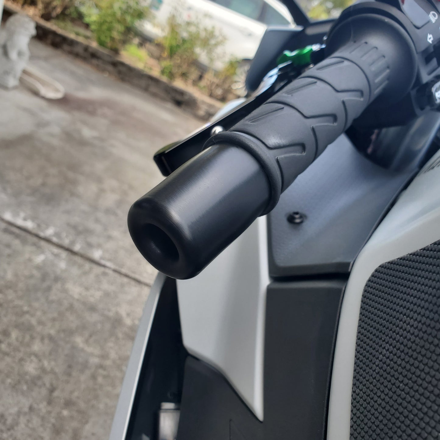 SHOGUN Complete Slider Kit No Cut Black for 2024 Kawasaki Ninja 500