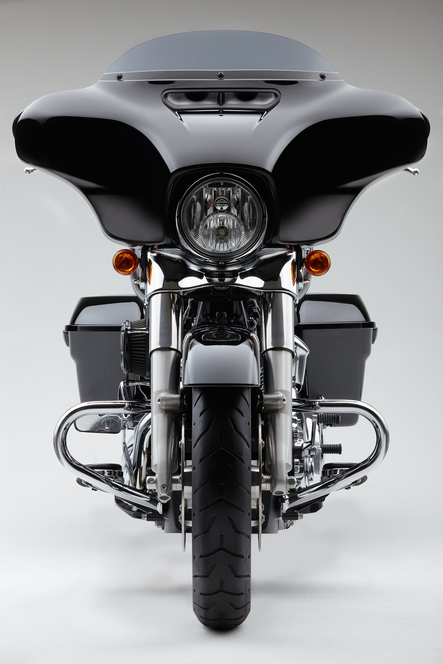Cobra Case Guard Chrome for Harley Davidson FLH 14-24 V-Twin Highway Bars / Nerf Bars Part 601-2003