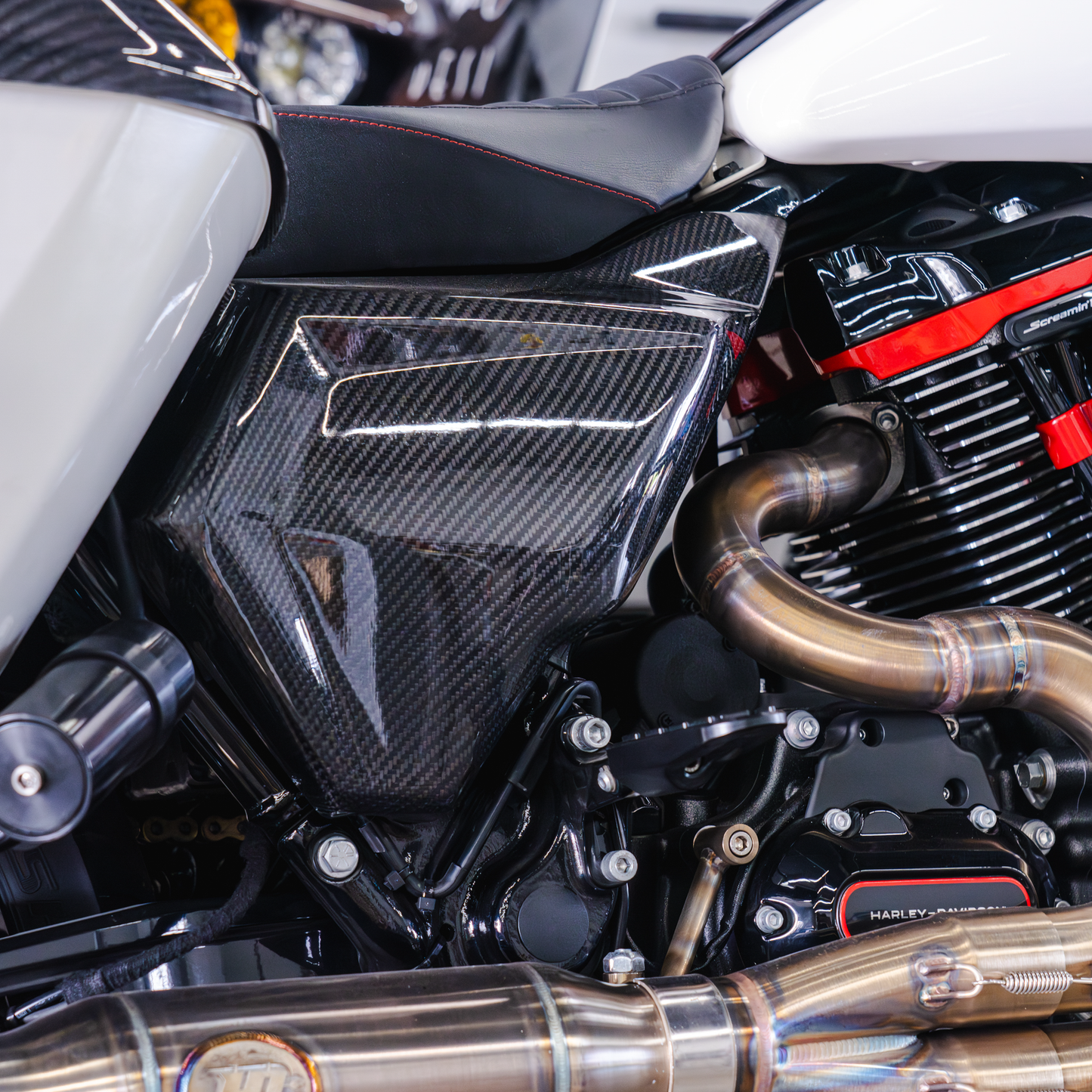 HOFMANN DESIGNS OEM Carbon Fiber Side Covers for Harley Davidson Touring 2009-2023