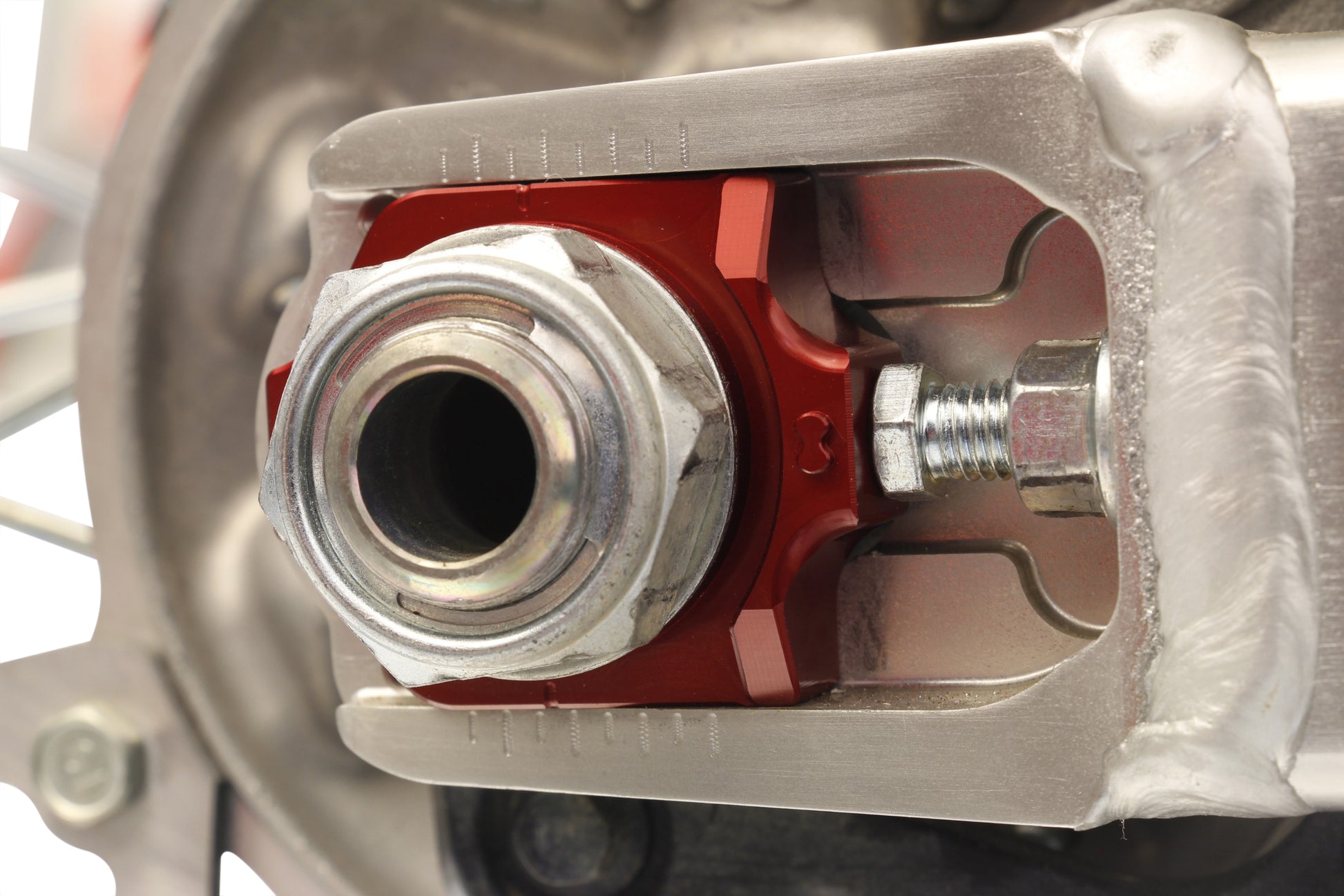 WORKS Elite Axle Block Kit for Honda CRF450R and CRF450RX – CNC Machined Aluminum Floating Rear Axle Conversion