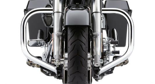 COBRA Fatty Freeway Bars 1.5 Inch Chrome for Harley FLH/Flt 2009-2022