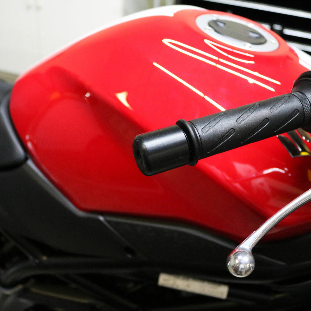 Shogun Bar End Sliders Black for Suzuki SV650 – Model 2017-2023