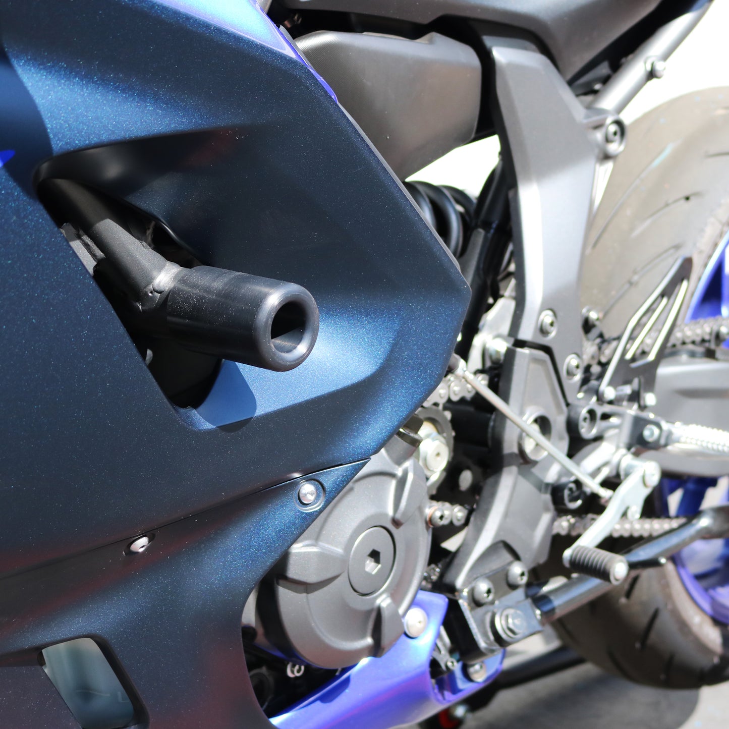 Shogun Complete Slider Kit Black for Yamaha YZF-R7 (2022-2024) by SHOGUN Part #755-6619