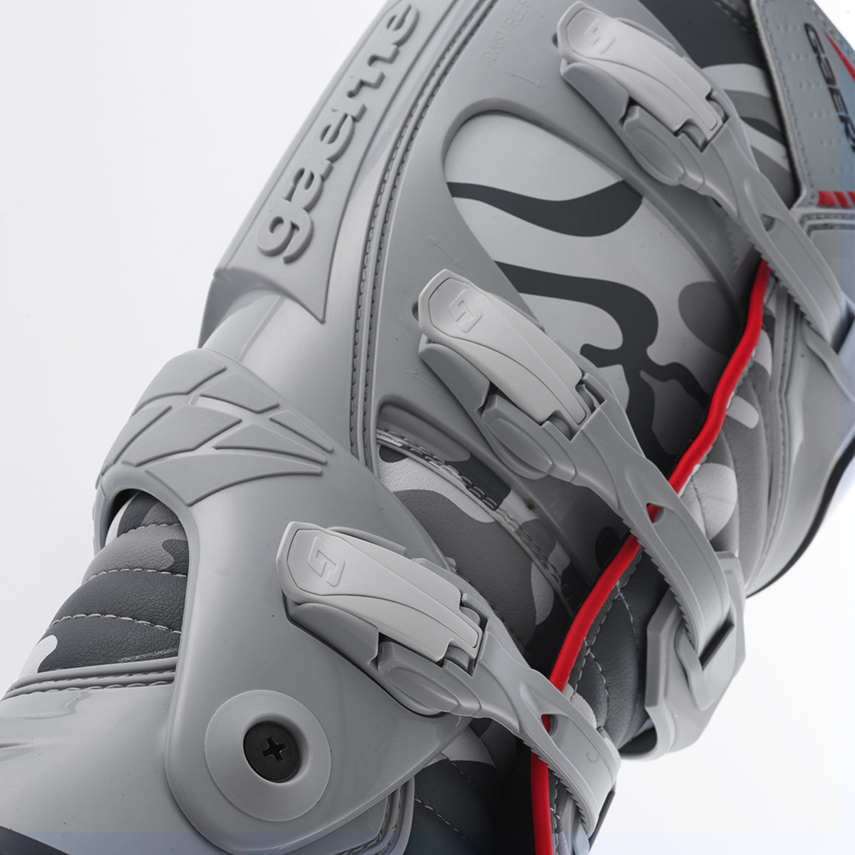 Gaerne Fastback Endurance Offroad Boots Snow Camo US 8