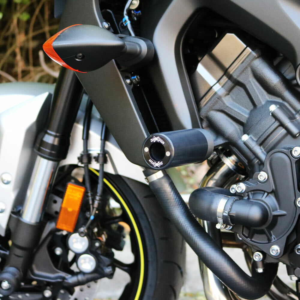 Shogun Pa2 Frame Sliders for Yamaha XSR900 and FJ-09 — Enhanced Motorcycle Body Protection
