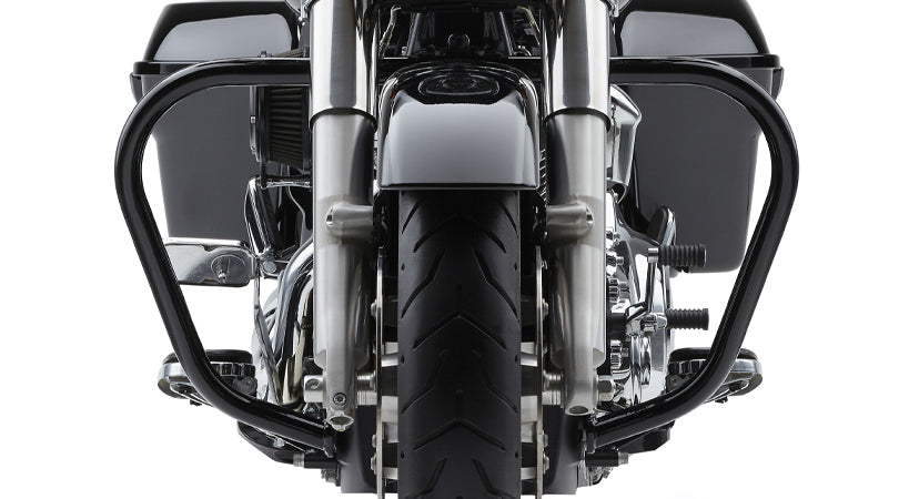COBRA Freeway Bars Vbend 1.25 inch Black for Harley FLH/Flt 2009-2025