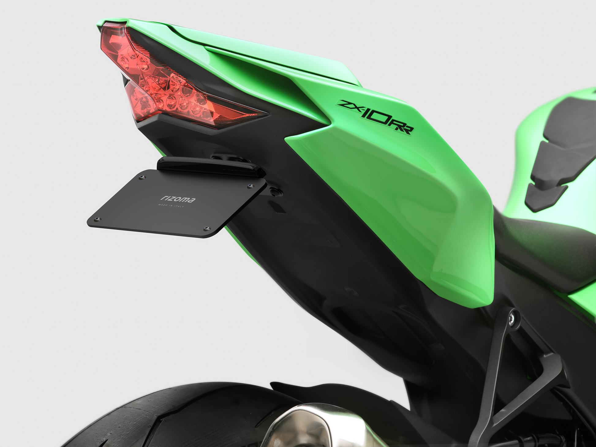 Rizoma Flat Out Fender Eliminator for Kawasaki - Part Number PTU050B