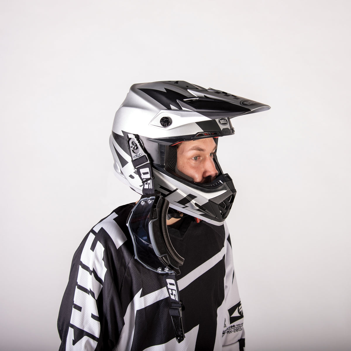 QUICK STRAP Black Eyewear Quick Strap for Goggles and Glasses – Easy One-Hand Installation